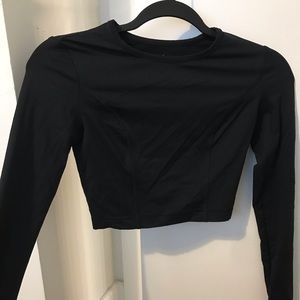 Aerie long sleeve cropped active wear top